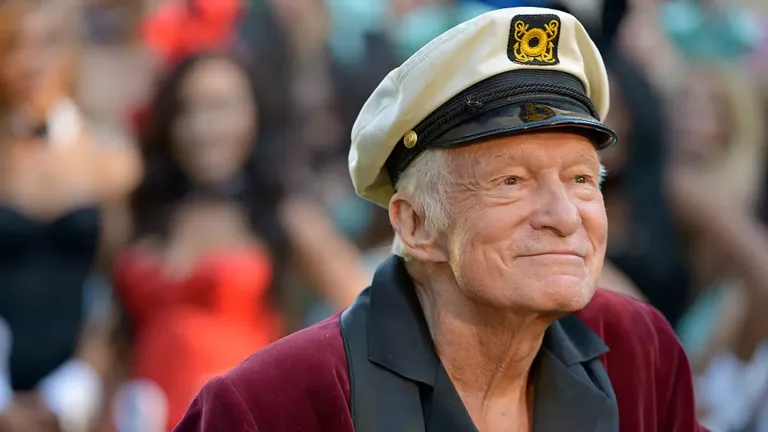 Why Hugh Hefner Chose to Be Buried Next to Marilyn Monroe – The Controversial Decision